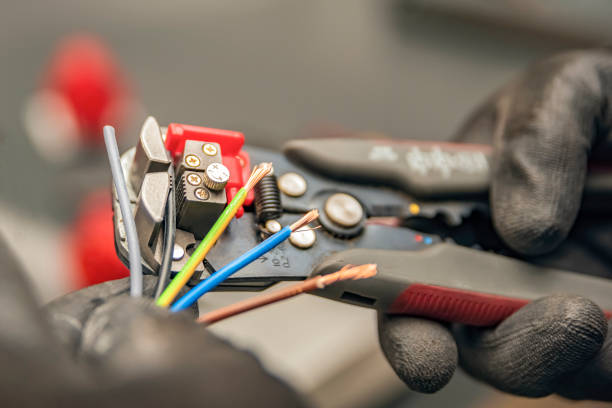 Best Electrical Outlet Repair  in Staples, MN